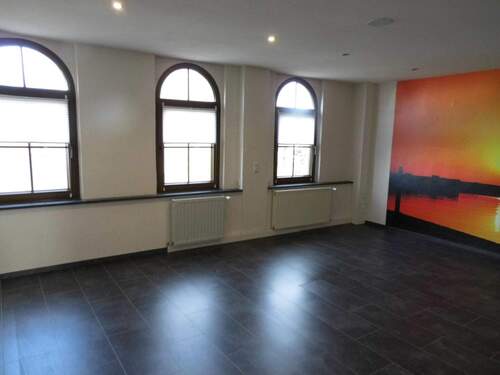 DSCI5930 - Reihenmittelhaus in Treuen