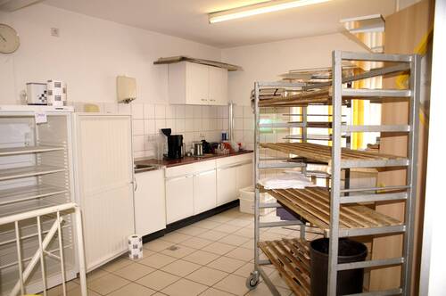 2473 Wohn-/Geschäftshaus in Much - Mehrfamilienhaus, Wohnhaus in Much zum Kaufen