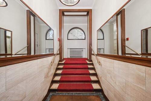 Bild 2 - 3 Zimmer Etagenwohnung zum Kaufen in Berlin