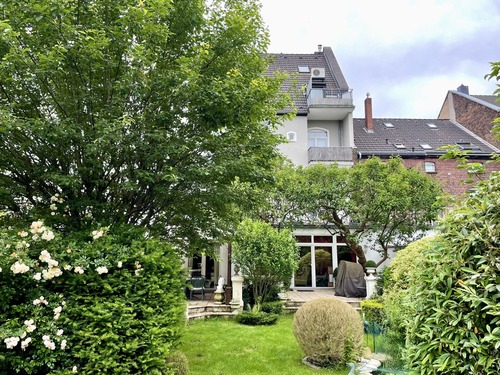 Gartenwohnung mit Terrasse - 3 Zimmer Etagenwohnung in Düsseldorf