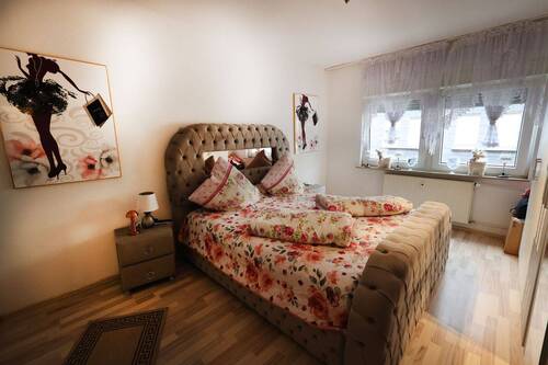 Schlafzimmer - Etagenwohnung mit 78,40 m² in Gelsenkirchen zum Kaufen
