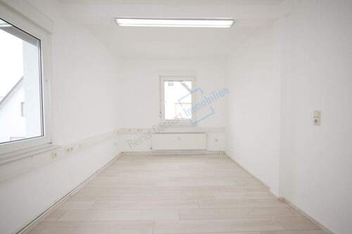 SCHLAFRAUM 1 - 4 Zimmer Etagenwohnung in Pfungstadt