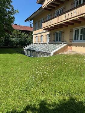 seitliche Hausansicht.jpg - Büro in Bernau am Chiemsee zur Miete