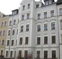 kleine, feine 2-Zimmer-Dachgeschosswohnung mit Einbauküche, ruhige Wohnstraße auf dem Kaßberg - Chemnitz