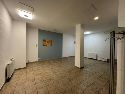 9b08b7ba-9d8a-466f-a0d8-f176d0c04049-1873721774 - Büro in Bad Hersfeld