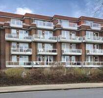 Döse: Strandnahe FeWo mit West-Balkon im Haus mit Schwimmbad und Sauna - Cuxhaven