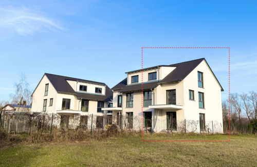 Außenansicht - Attraktive DHH mit großem Grundstück in Traumlage