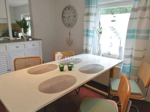 Whg Hinterhofhaus - 