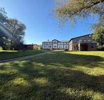 Angebot!!! Ehemaliger Dreiseitenhof mit 7 Wohneinheiten an der Ostseeküste - Steffenshagen