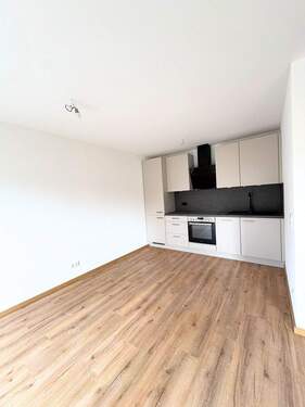 Küche 1.jpg - 2 Zimmer Etagenwohnung zur Miete in Ingolstadt