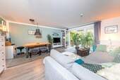 Großzügiges Wohnzimmer … - Etagenwohnung mit 64,00 m² in Wentorf zum Kaufen