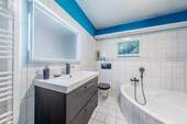 Stilvolles Vollbad … - 