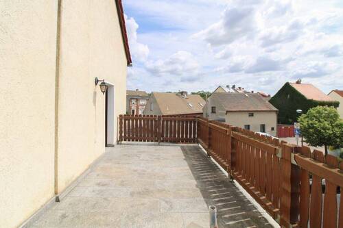 Balkon - 8 Zimmer Mehrfamilienhaus, Wohnhaus zum Kaufen in Coswig