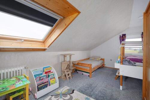 Kinderzimmer DG - 