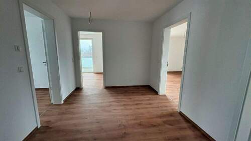 Eingangsbereich - 3 Zimmer Etagenwohnung in Röbel