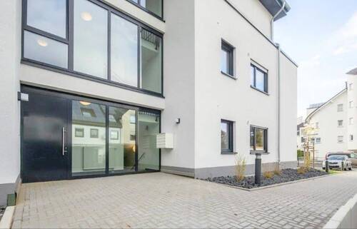 Hausansicht 1 - Helle 3-Zimmerwohnung im Mehrfamilienhaus in Montabaur