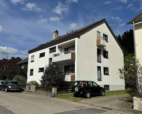 Außenansicht - Attraktives Mehrfamilienhaus im Dreisamtal