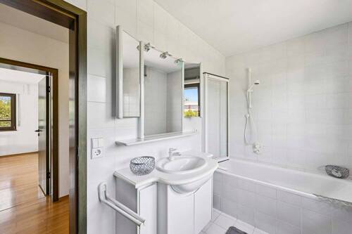 Badezimmer 2-OG - 