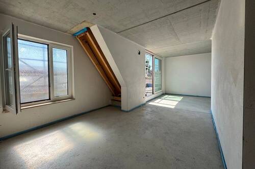 Blick in die Wohnung - 2 Zimmer Etagenwohnung zur Miete in Petershausen