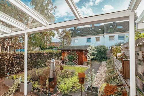 überdachte Terrasse - 