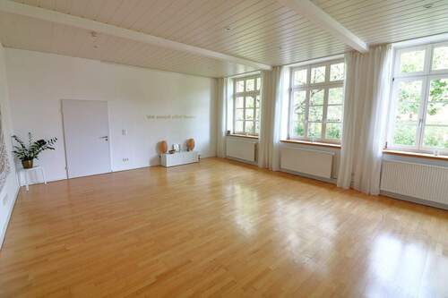 Yoga Schule 2 - 
