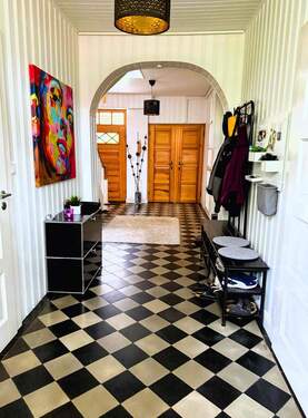 Flur WHG rechts - Mehrfamilienhaus, Wohnhaus mit 386,00 m&sup2; in Gusborn zum Kaufen