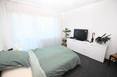 Schlafzimmer EG links - 