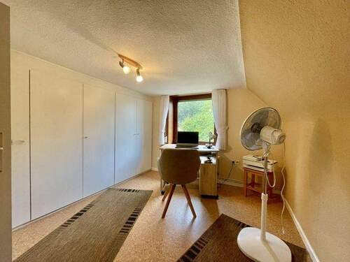 Zimmer rechts - 