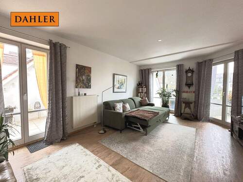 Wohnzimmer - Etagenwohnung mit 73,30 m&sup2; in Augsburg / Lechhausen zum Kaufen