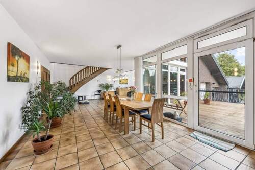 Bild 3 - 5 Zimmer Einfamilienhaus in Grevenbroich / Kapellen