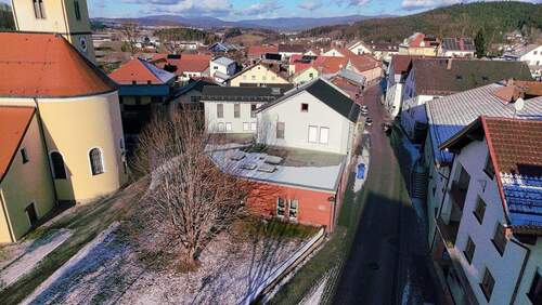 3144-vom Segl aus 2 - Mehrfamilienhaus, Wohnhaus mit 180,00 m&sup2; in Ruhmannsfelden zum Kaufen