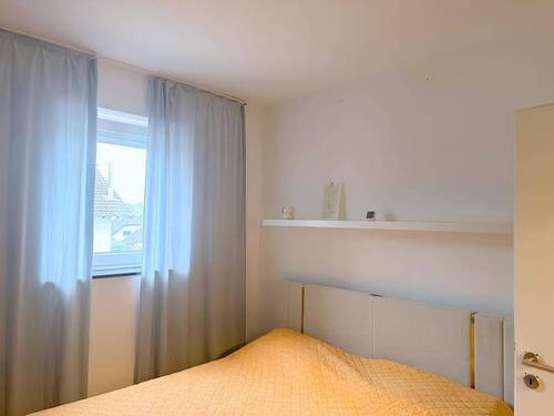 Schlafzimmer - Etagenwohnung mit 74,00 m&sup2; in Siershahn zur Miete
