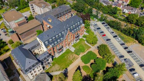 Parkdeck für die Wohneinheiten - Etagenwohnung mit 75,00 m&sup2; in Limburg an der Lahn zur Miete
