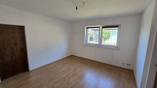 Wohnzimmer 2 Zimmer EG - 