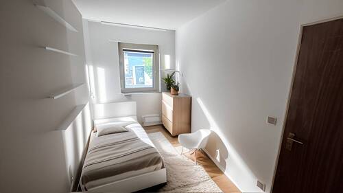 Schlafzimmer 2 Zimmer EG Homestaging - 