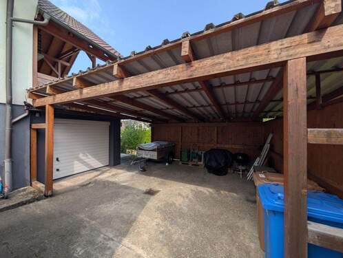 Carport und Garage - 