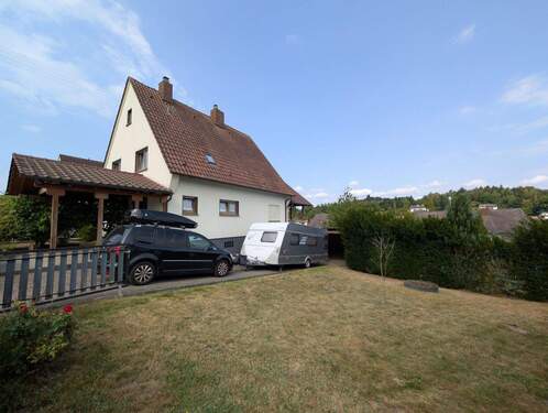 Seitlicher Blick - Einfamilienhaus mit 154,00 m² in Hochspeyer zum Kaufen