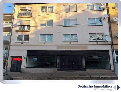 Eingang - Großzügige Ladenfläche mit Nebenräumen in Stuttgart-Ost
