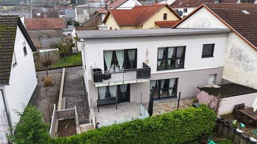 2.JPG - Erdgeschosswohnung mit großer Terrasse