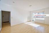 03 - 2 Zimmer Etagenwohnung in Berlin