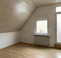 Hier wohnen Sie richtig, mitten in der Stadt, neu sanierte 2,5 Zimmer-Wohnung - Offenburg Stadtmitte