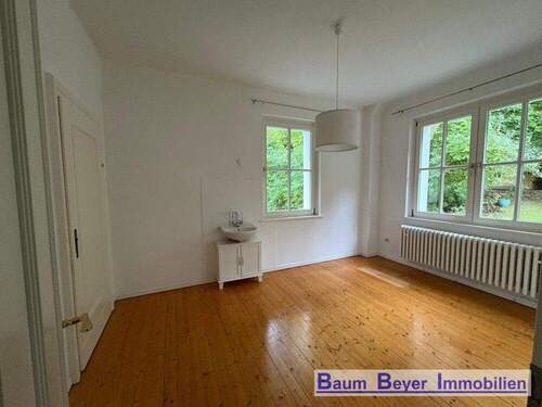 Gäste-/ Arbeitszimmer - 