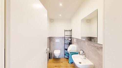 WC WE 3 - 