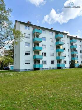 Außenansicht - 3 Zimmer Etagenwohnung zur Miete in Singen