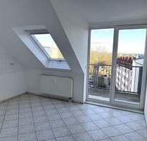 Große 3-Raumwohnung im Dachgeschoss mit Weitblick in die Stadt - Chemnitz Schloßchemnitz