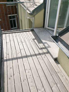 Balkon - 3 Zimmer Etagenwohnung in Chemnitz