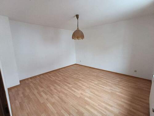 Schlafzimmer - Etagenwohnung mit 45,00 m&sup2; in Waldsassen zur Miete