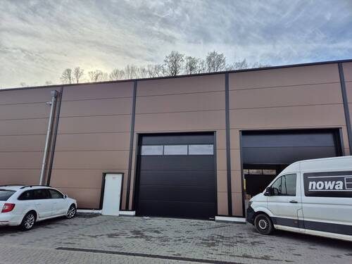 Zufahrt und Eingang - Halle zur Miete in Bad Breisig