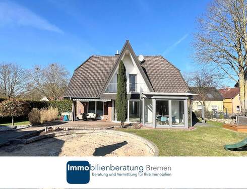 Starter - Einfamilienhaus in zentraler Lage mit Wintergarten