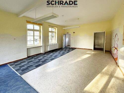 ...sowie großräumiger Gestaltung - 